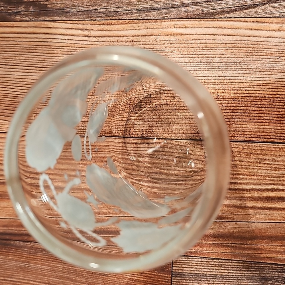 Mama Turquoise Floral Tumbler with Glass Straw. - Picture 7 of 9
